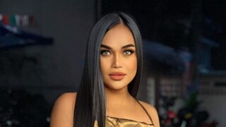 MiaKhalivouge