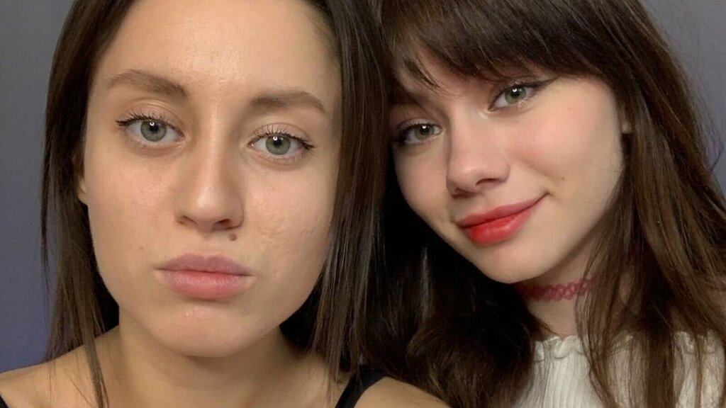 AlexisAndAnny